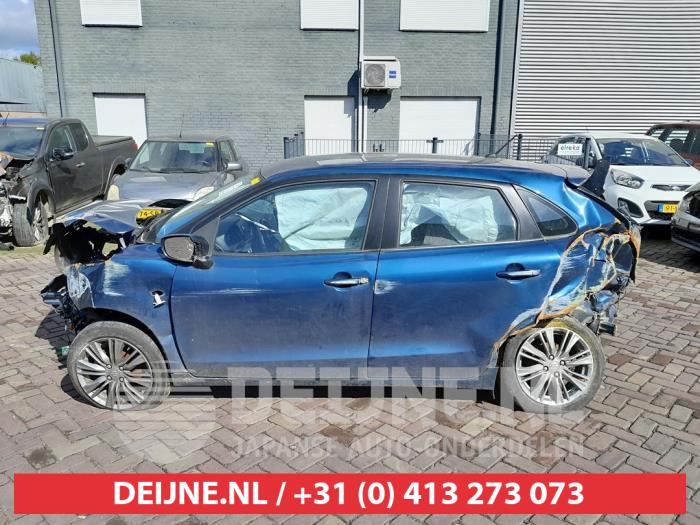 Suzuki Baleno Tür 4-türig links vorne O613260