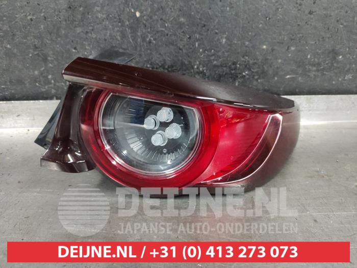 Mazda 3 Achterlicht rechts O613282