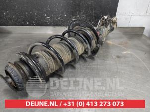 Toyota Yaris Stoßdämpferstrebe rechts vorne O613420 foto 2