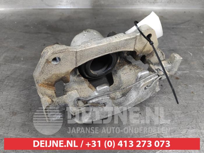 Toyota Yaris Remklauw (Tang) rechts-voor O613434