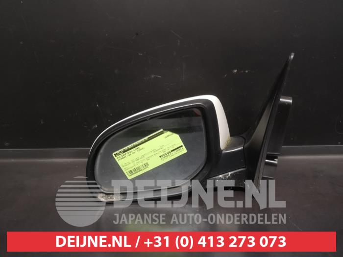 Hyundai I20 Buitenspiegel links O613575