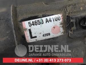 Kia Carens Schokdemperpoot links-voor O613607 foto 2