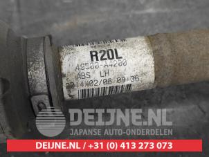 Kia Carens Antriebswelle links vorne O613609 foto 2