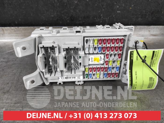 Hyundai I20 Fuse box O613643