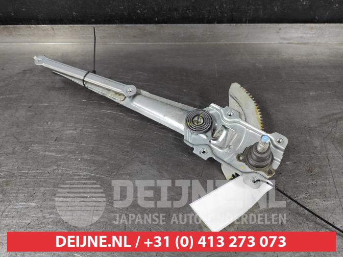 Suzuki Splash Fenstermechanik 4-türig links vorne O613748