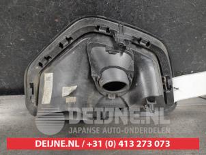 Kia Stonic Stoßstangenrost O613769 foto 2
