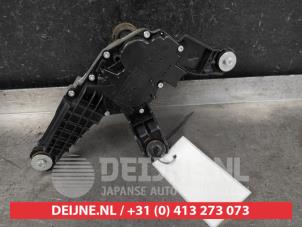 Kia Picanto Rear wiper motor O613798 photo 2