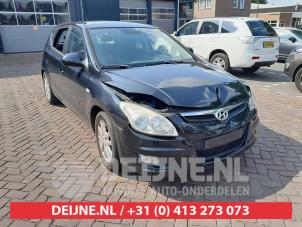 Hyundai I30 Mistlamp rechts-voor O613986 foto 3