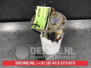 Gebruikte Tank element Pomp Kia Carens II (FJ) 2.0i CVVT 16V Prijs € 40,00 Margeregeling aangeboden door V.Deijne Jap.Auto-onderdelen BV