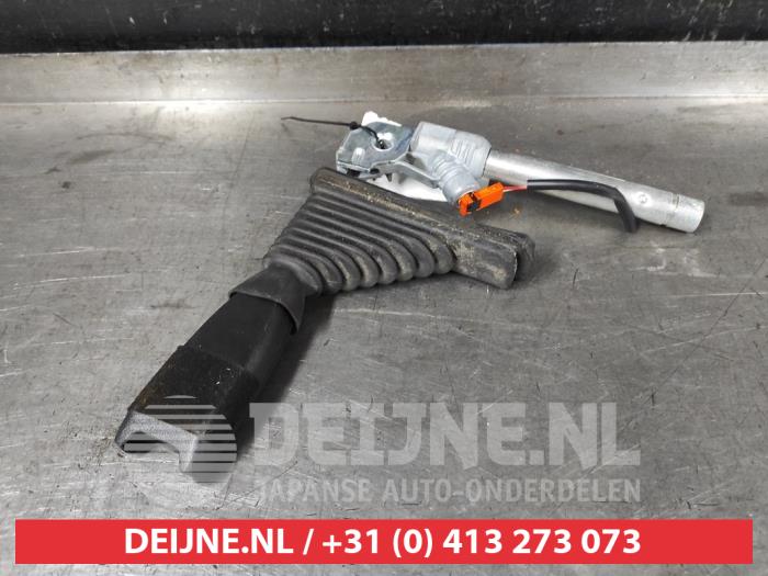 Nissan Qashqai Sicherheitsgurt Schließe links vorne O614291