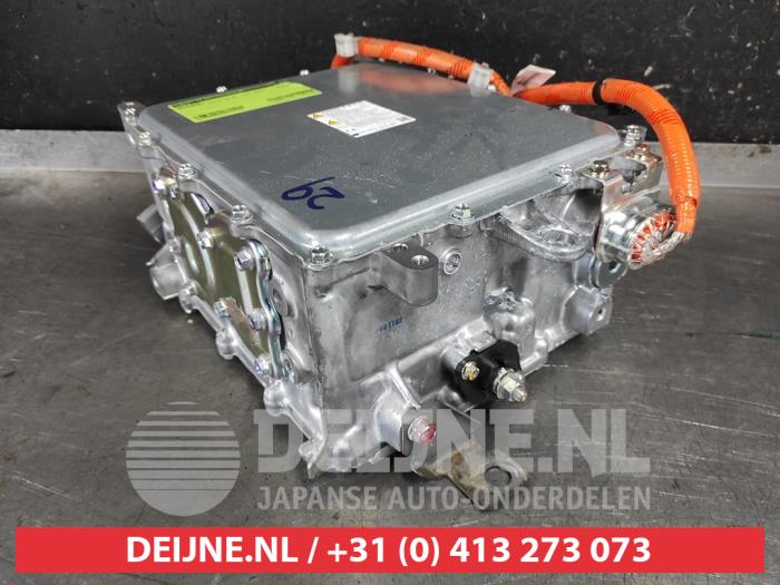 Mitsubishi Eclipse Cross Acculader O614379