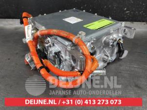 Mitsubishi Eclipse Cross Acculader O614379 foto 2