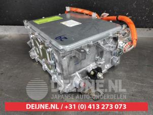 Gebruikte Acculader Mitsubishi Eclipse Cross (GK/GL) 2.4 16V PHEV 4x4 Prijs € 650,00 Margeregeling aangeboden door V.Deijne Jap.Auto-onderdelen BV