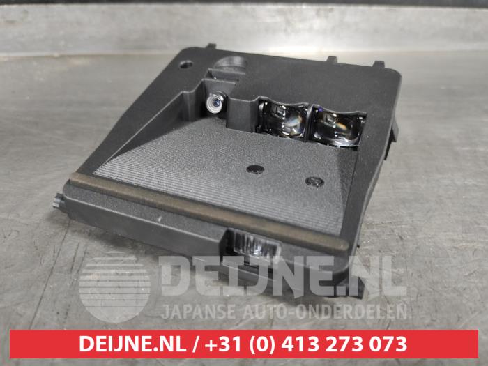 Toyota Yaris Camera voorzijde O614483