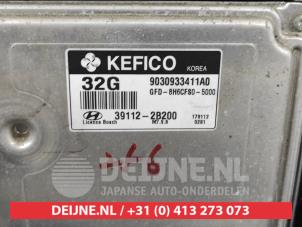 Hyundai I30 Engine management computer O614638 photo 2