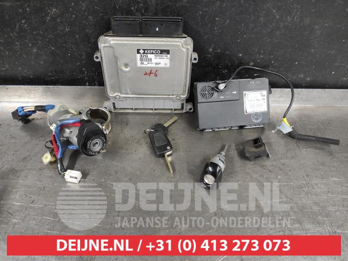 Hyundai I30 Ignition lock + key O614639
