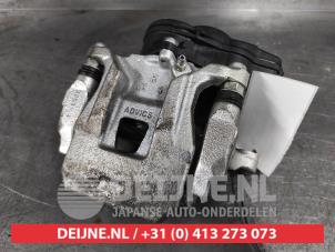 Mitsubishi Eclipse Cross Remklauw (Tang) rechts-achter O614706 foto 2