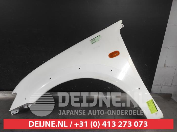 Mitsubishi L200 Kotflügel links vorne O615001