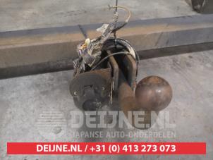Mitsubishi L200 Towbar O615017 photo 2