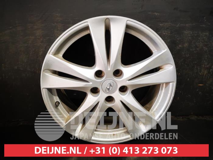 Hyundai Santafe Wheel O615217