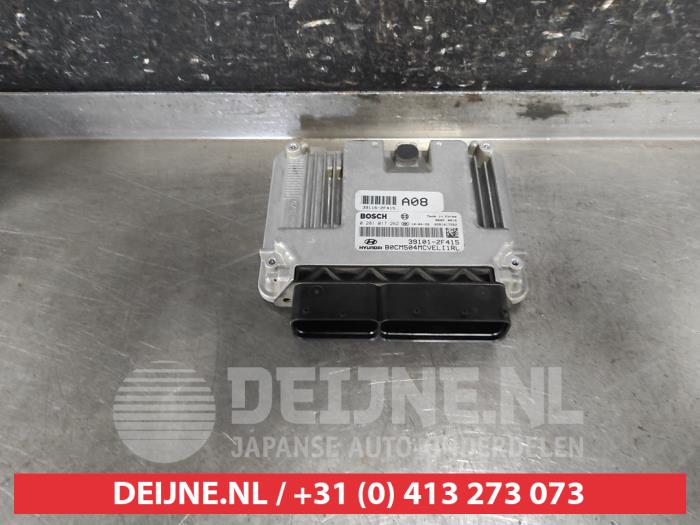 Hyundai Santafe Engine management computer O615247