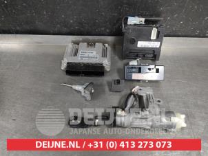 Hyundai Santafe Ignition lock + key O615250 photo 2