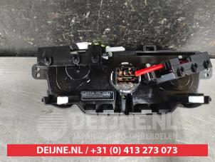 Hyundai Kona Heater control panel O615422 photo 2