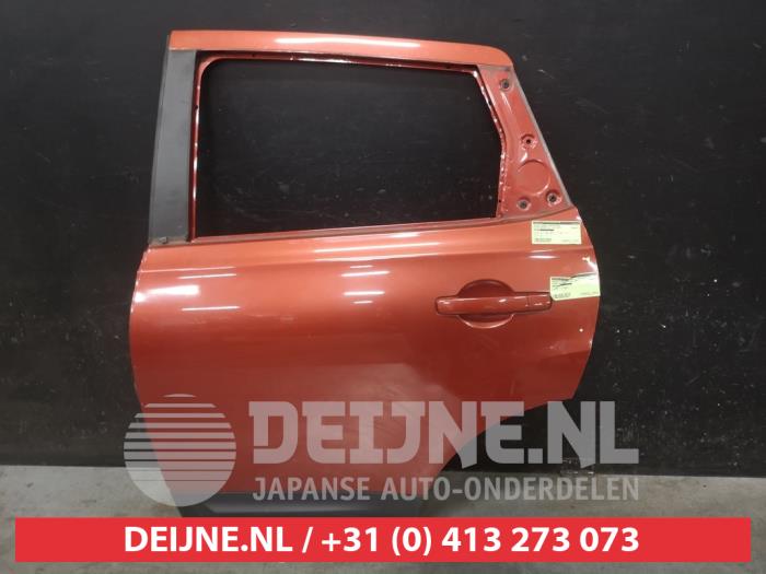 Nissan Qashqai Portier 4Deurs links-achter O615552