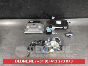 Hyundai Kona Kontaktslot+Sleutel O615583 foto 2
