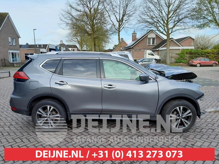 Nissan X-Trail Seitenschürze rechts O615607