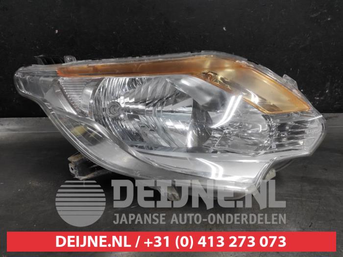 Mitsubishi L200 Scheinwerfer rechts O615610