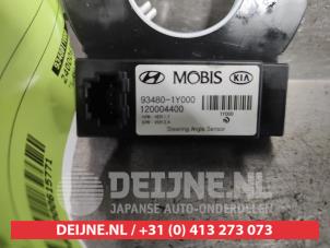 Hyundai Tucson Steering angle sensor O615771 photo 3