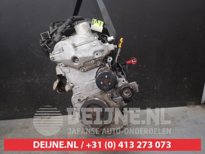 Motor van een Nissan Note (E11) 1.6 16V 2008