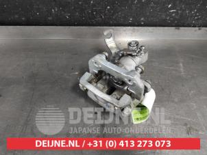 Suzuki Vitara Rear brake calliper, right O615947 photo 2