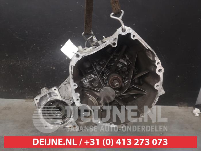 Gebruikte Versnellingsbak Nissan X-Trail (T31) 2.0 16V XE,SE,LE 4x4 Prijs € 350,00 Margeregeling aangeboden door V.Deijne Jap.Auto-onderdelen BV