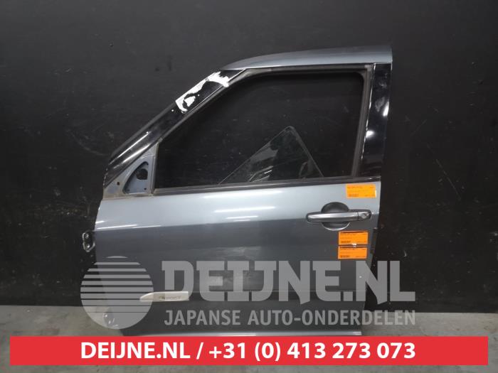 Suzuki Swift Portier 4Deurs links-voor O616040
