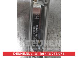 Hyundai Kona Koplamprand rechts O616083 foto 2