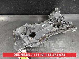 Gebruikte Distributiedeksel Nissan Note (E12) 1.2 DIG-S 98 Prijs € 25,00 Margeregeling aangeboden door V.Deijne Jap.Auto-onderdelen BV