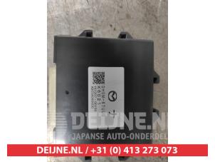 Mazda 2 PDC Module O616330 photo 2