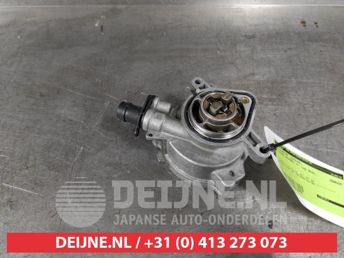 Gebruikte Vacuumpomp (Benzine) Nissan Qashqai (J11) 1.3 DIG-T 140 16V Prijs € 75,00 Margeregeling aangeboden door V.Deijne Jap.Auto-onderdelen BV