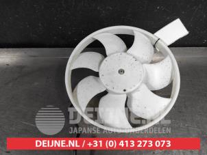 Toyota Aygo Fan motor O616498 photo 2