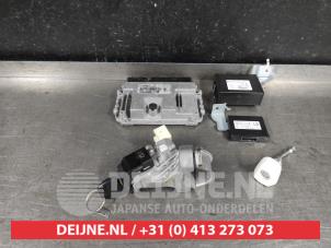 Toyota Aygo Engine management computer O616445 photo 3