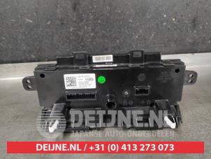 Hyundai Kona Kachel Bedieningspaneel O616602 foto 2