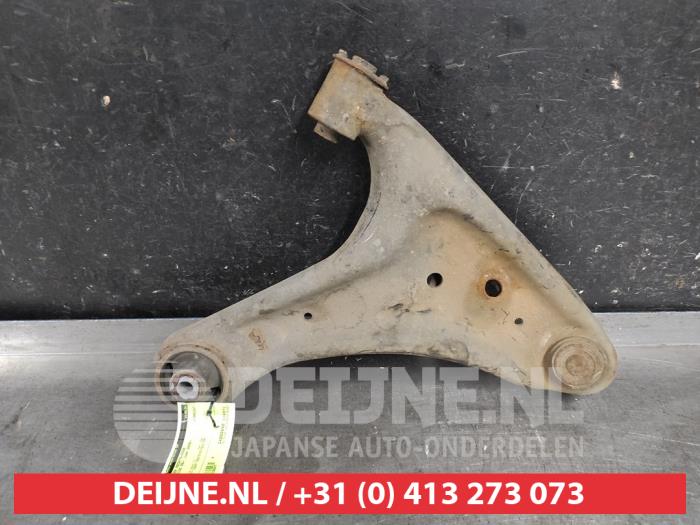 Daihatsu Terios Draagarm onder rechts-voor O616647