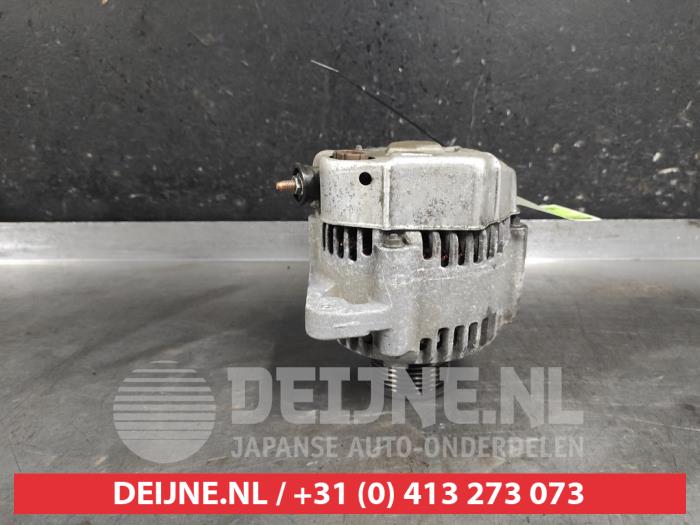 Gebruikte Dynamo Daihatsu Terios (J2) 1.5 16V DVVT 4x2 Euro 4 Prijs € 35,00 Margeregeling aangeboden door V.Deijne Jap.Auto-onderdelen BV