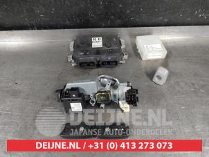 Suzuki Swift Steuergerät Motormanagement O616704 foto 3