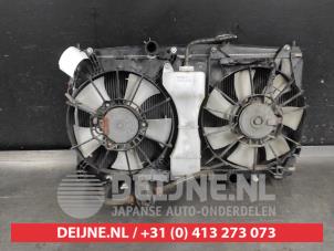 Honda Insight Radiator O616728 photo 2