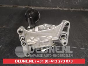 Kia Rio Oliepomp O616807 foto 2