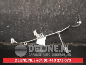 Gebruikte Waterpijp Kia Stonic (YB) 1.0i T-GDi 12V Prijs € 50,00 Margeregeling aangeboden door V.Deijne Jap.Auto-onderdelen BV