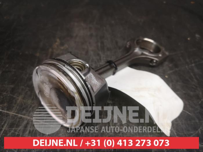Hyundai Ioniq Kolben O616920
